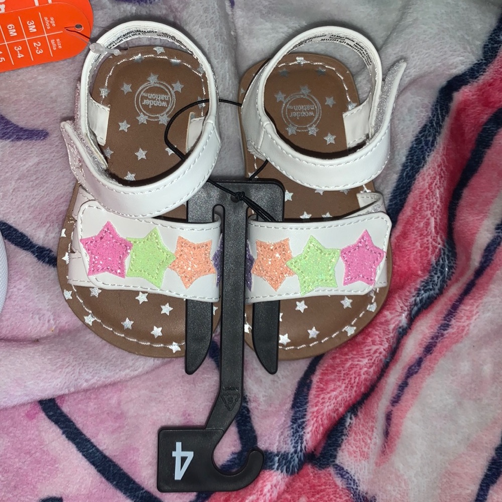 Toddler shoes